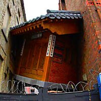 Do Ho Suh
